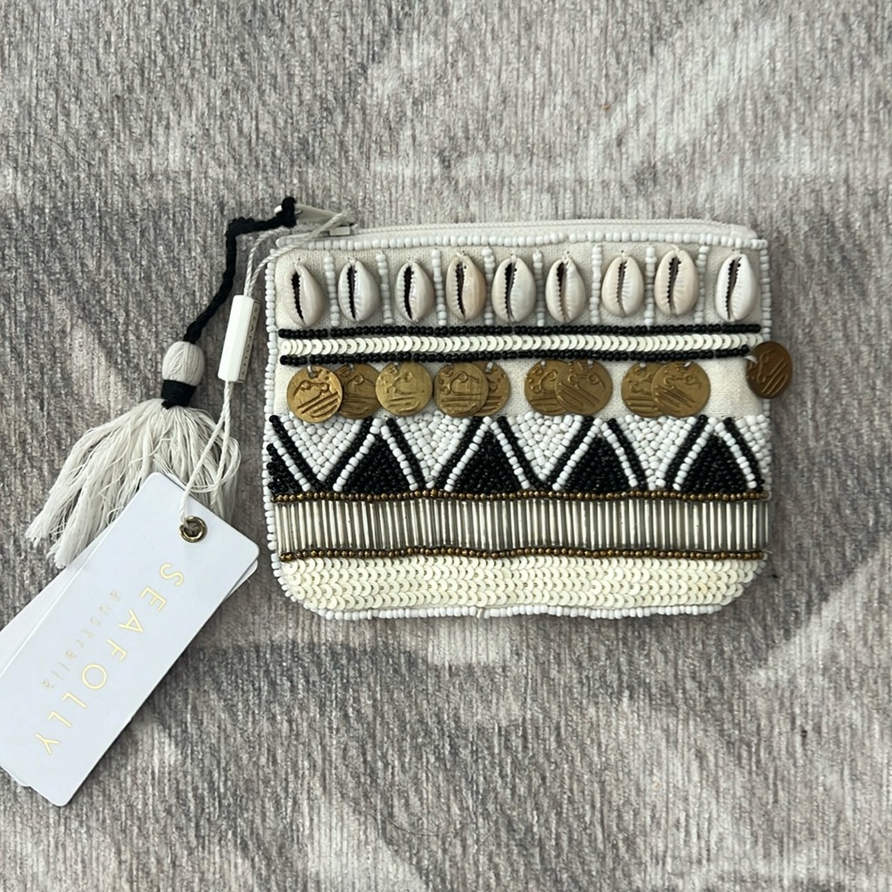 Brand new seashell mini zip purse seafolly